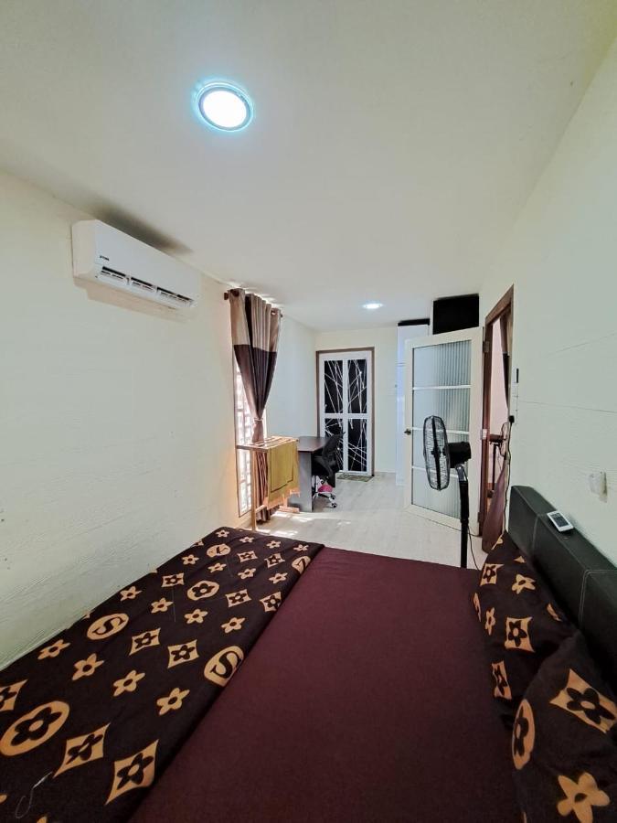 Rayyan Ashraf Homestay Kota Bharu Exteriér fotografie